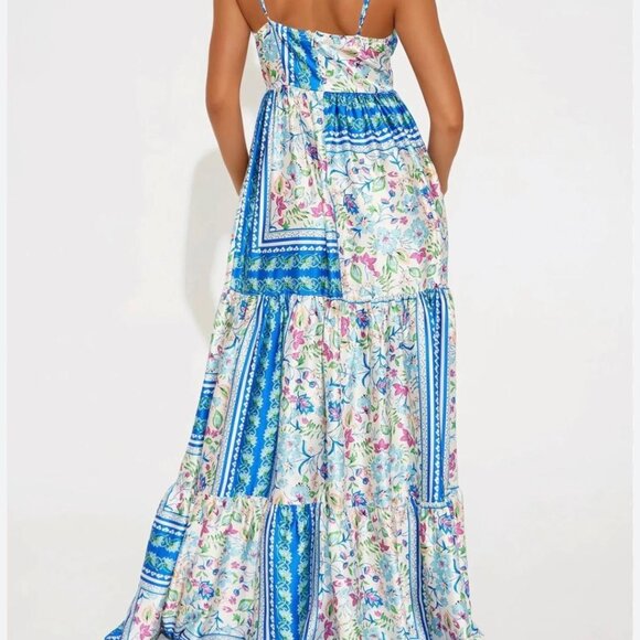 Shelly, Satin Long Flowing Dress, Size M, NWT - Picture 2 of 4